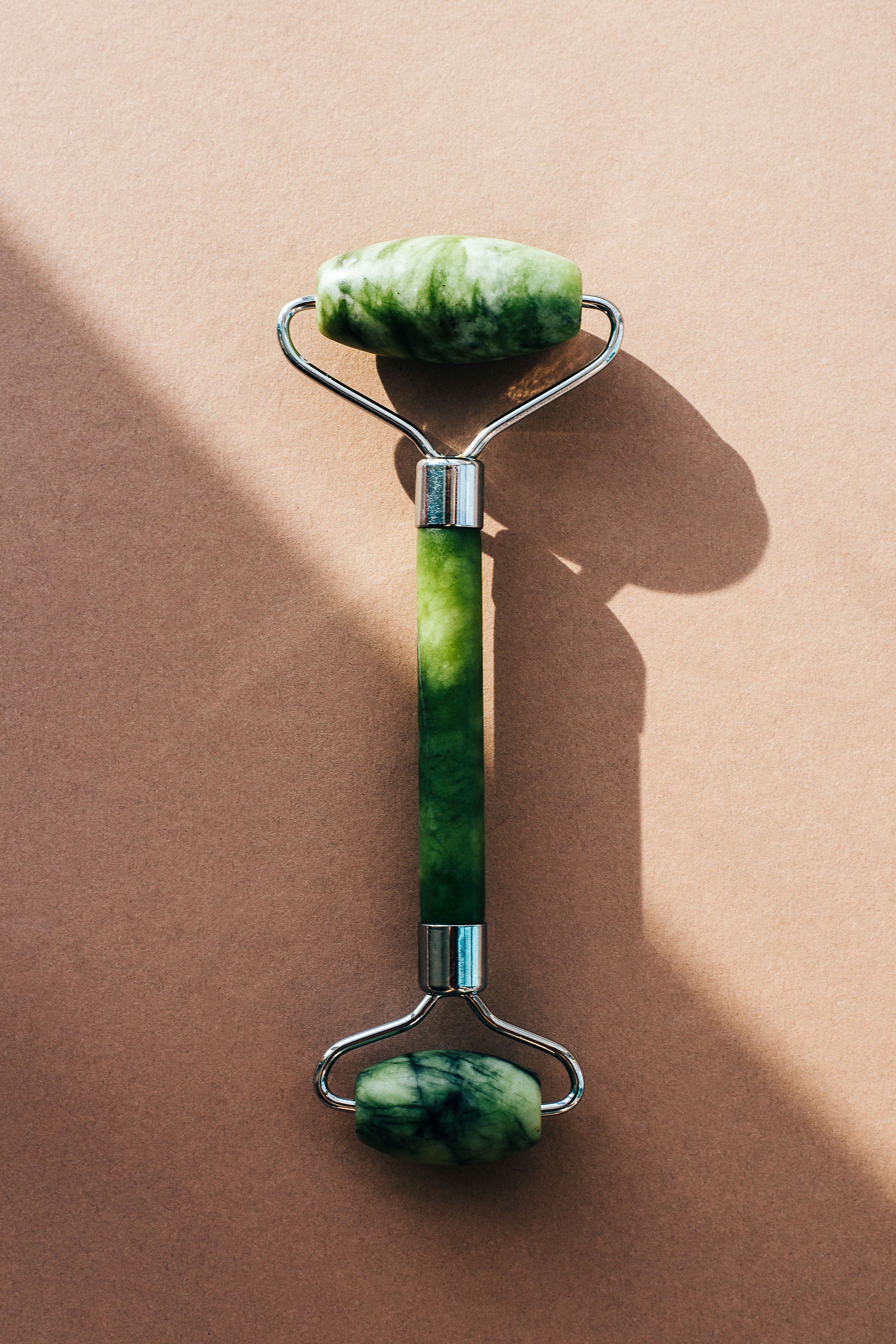 jade roller